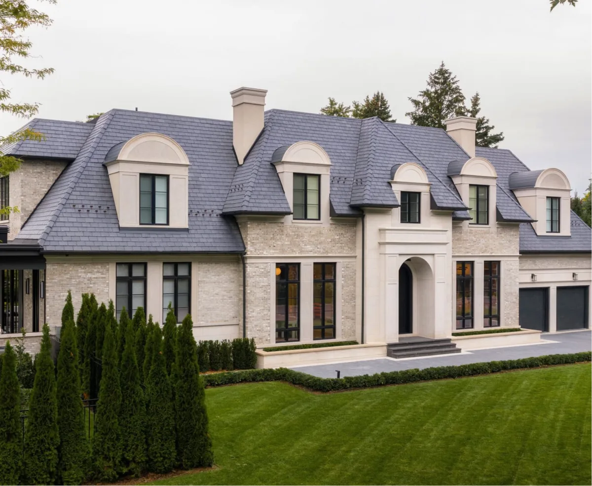 Small Bathroom Tile Ideas: Maximizing Space in Toronto Condos & Homes