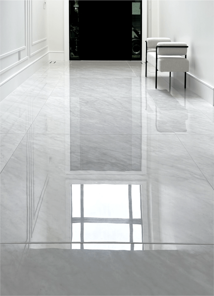 Bathroom Tiling Trends 2025: What Toronto Homeowners Need to Know